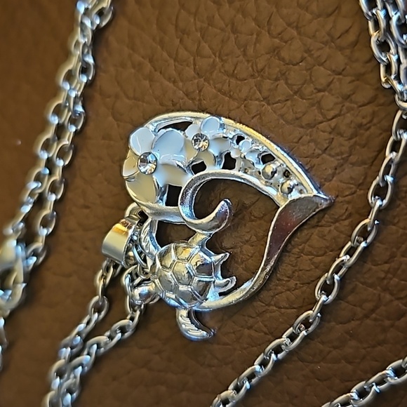 Mermaidcore Turtle Floral Heart Pendant Chain Necklace - Picture 2 of 5